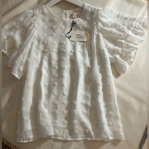 Textured Dot Ruffled short sleeve, white Size Medium